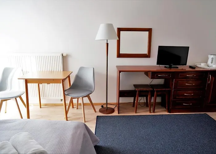 Gościnne Albatros Nocleg ze śniadaniem 4*